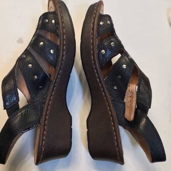 Nurture Black Leather Wedge Sandals Studded Shoes - Picture 10 of 11